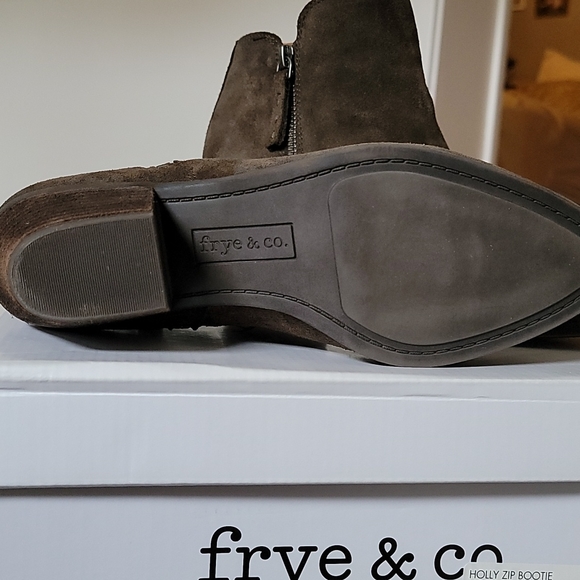 Frye & Co Booties - Picture 4 of 4